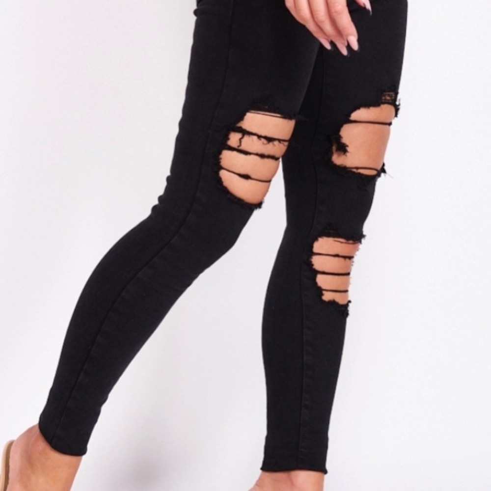 CHARCOAL SUPER DISTRESSED SKINNY JEANS